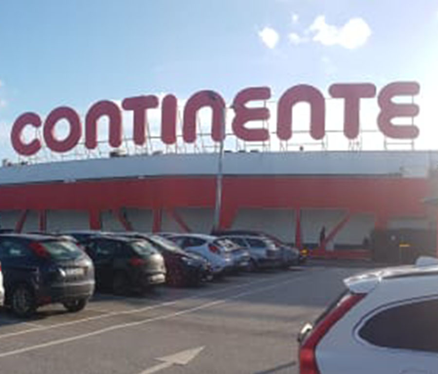 Refurbishment of the Supermarket “Continente” in Amadora