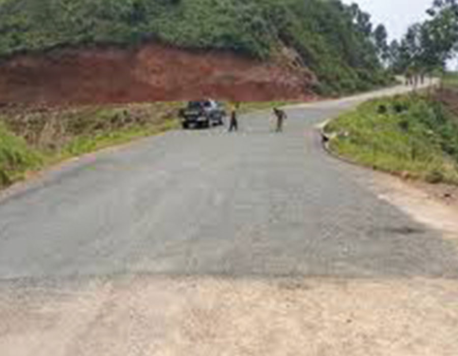 Obras de rehabilitación del eje transfronterizo RN4 entre Burundi y la frontera con la RDC