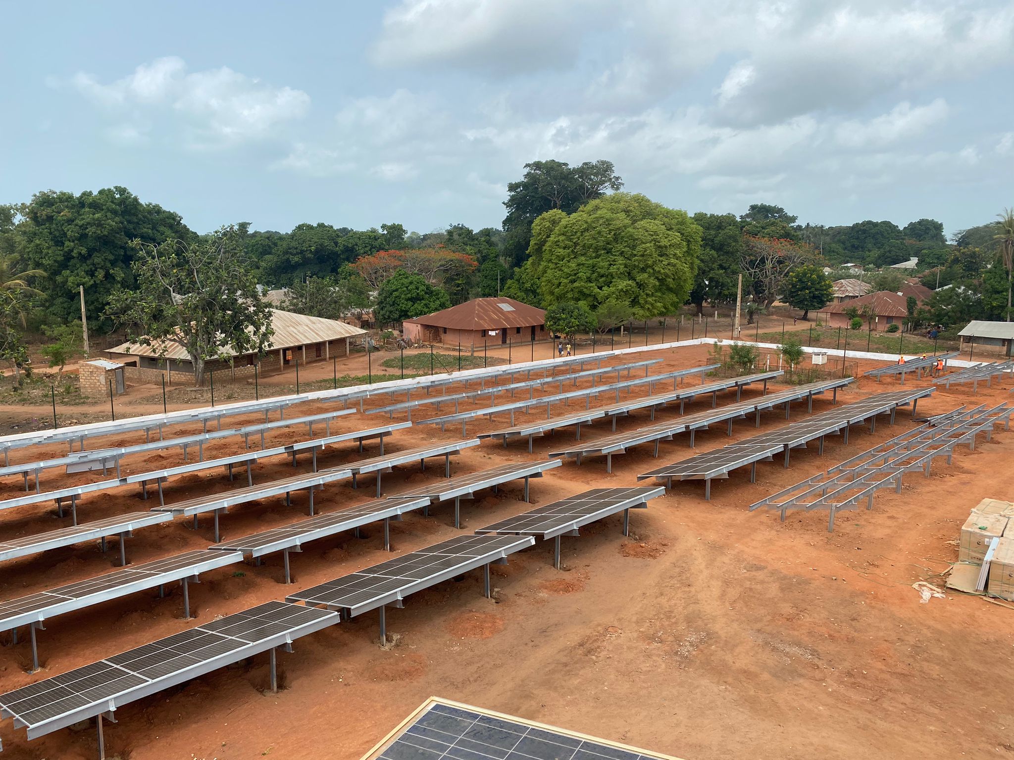 PROSPECTIVA presente na construção da nova Central Solar Fotovoltaica de Bolama, Guiné-Bissau